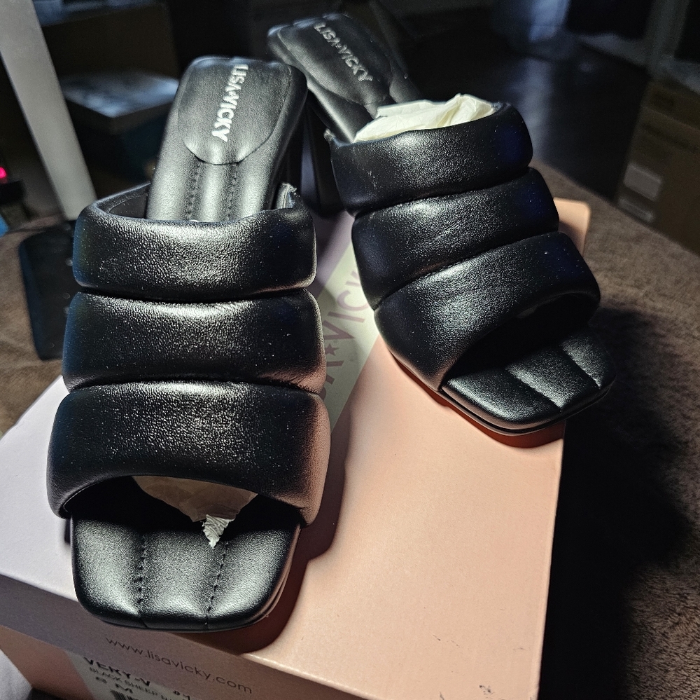 NIB WOMEN'S LISA VICKY VERY-V BLACK PU 3" BLOCKED HEEL SLIDE SIZE 8
